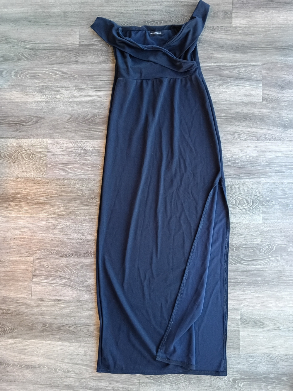 PrettyLittleThing Navy Off-Shoulder Maxi Dress